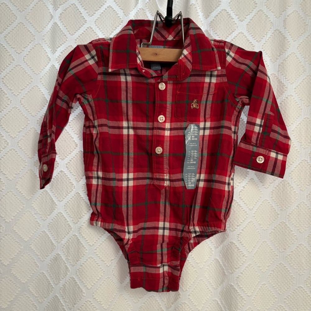 BNWT Baby Gap Christmas Plaid Button Up Onesie